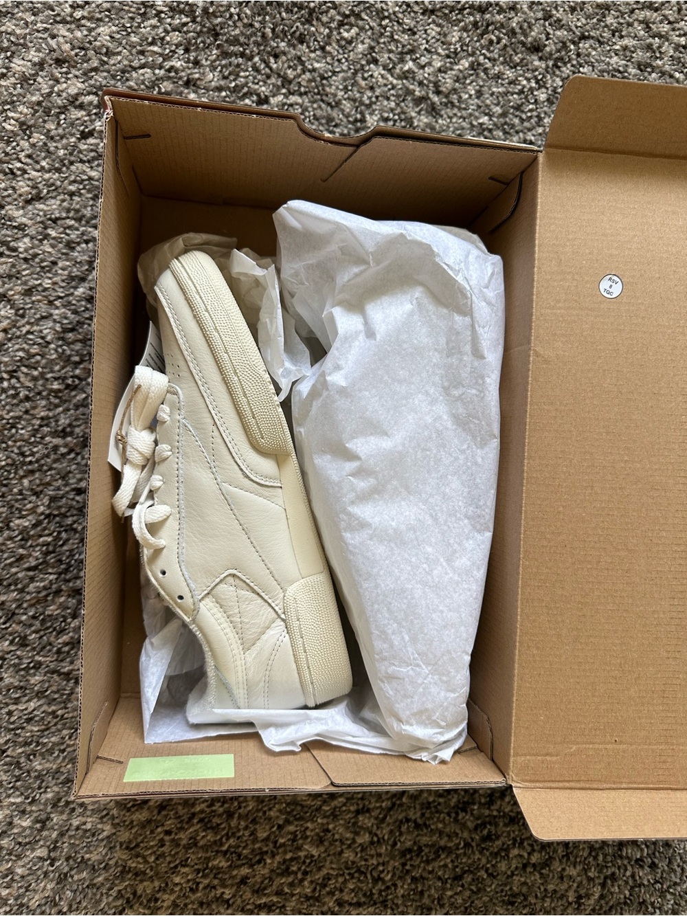 Reebok Club C Leather Sneakers in Off-White with Green Logo - Picture 8 of 11